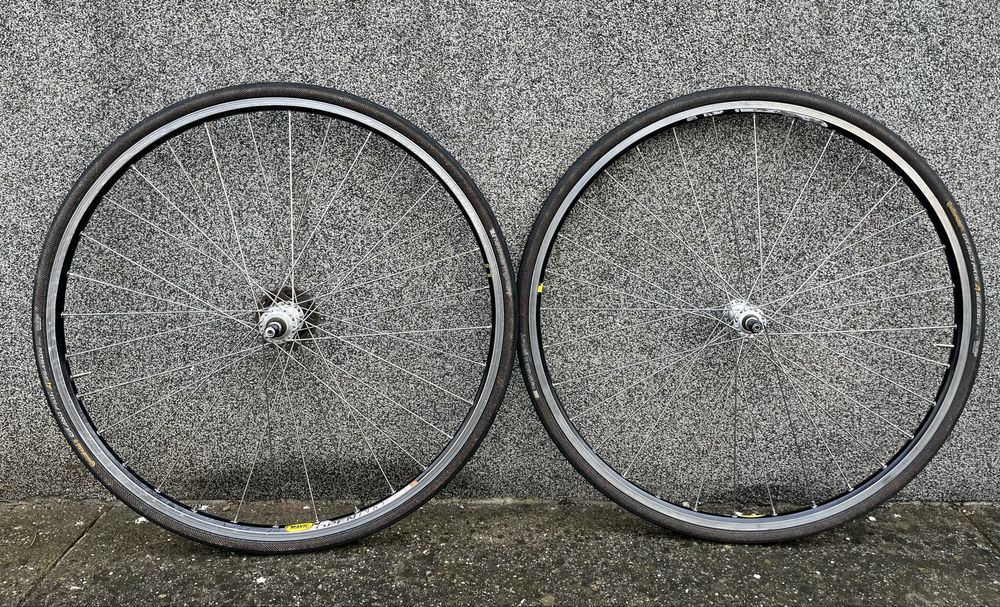 Vand roti 28 Shimano Dura Ace 7200 bicicleta cursiera semicursiera