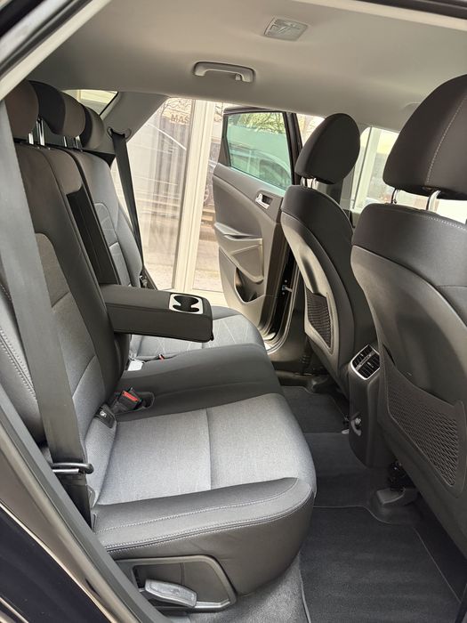 Hyundai Tucson 2020 | 1.6D-136CP | Navi | Faruri Led | Camera | 185.000Km