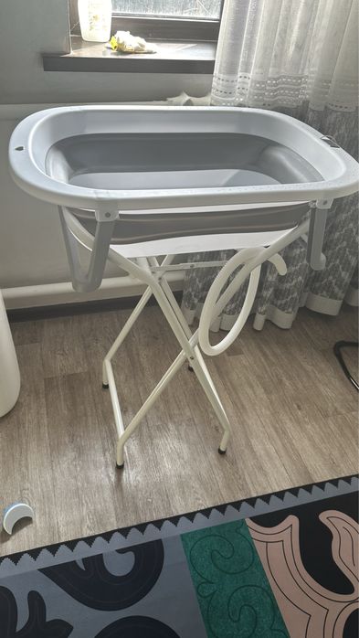 Ванна со стойкой