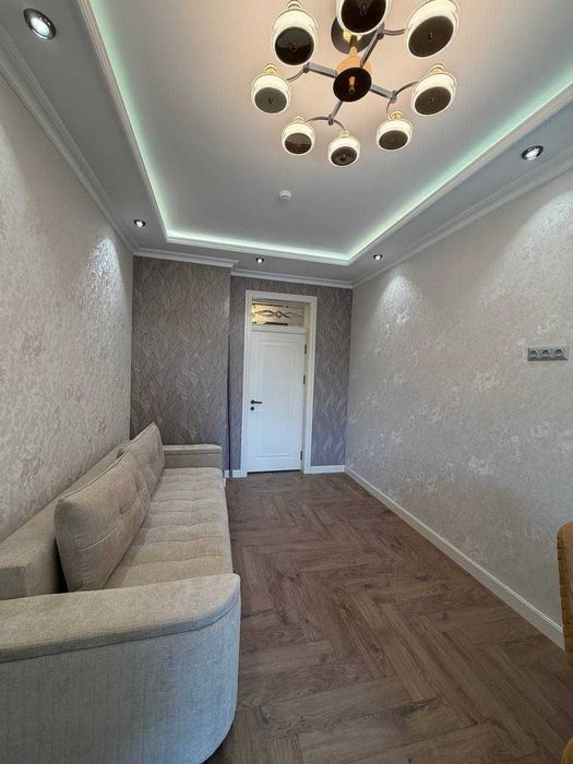 Сдается квартира с авторским ремонтом
