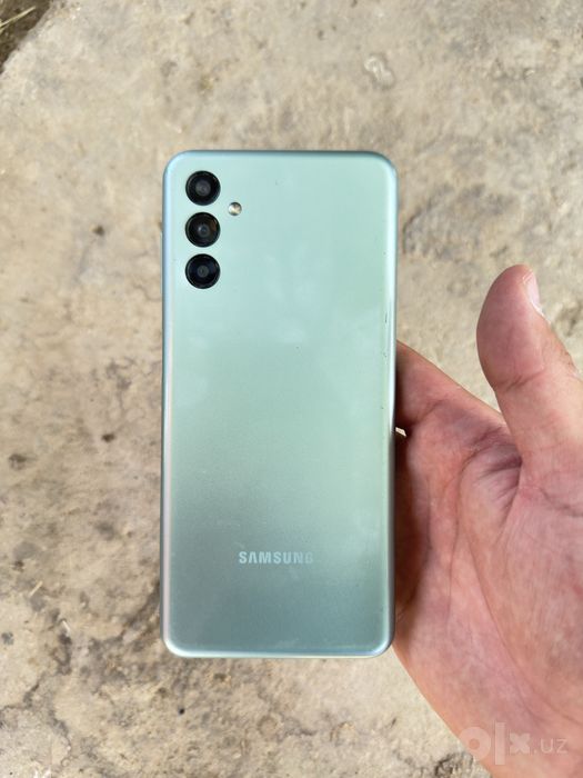 Samsung galaxy M13