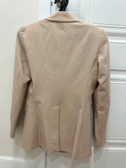 Продам классический пиджак