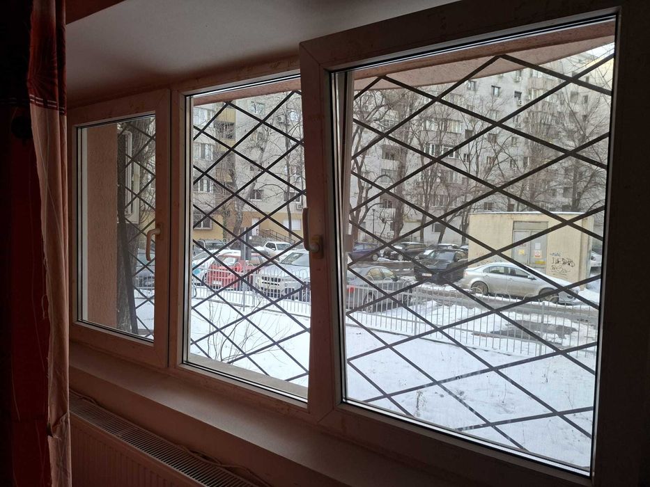 PROPRIETAR vand garsoniera Nerva Traian, Carlova