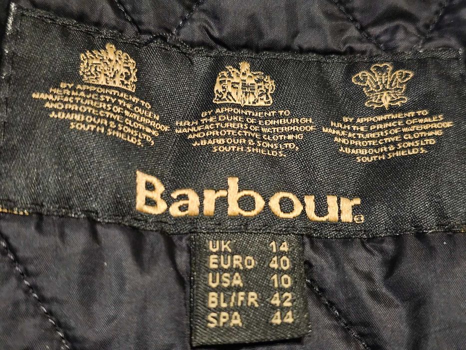 Geaca iarna dama Barbour matlasat marime 40 M  stare impecabila