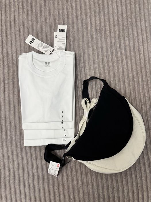 Сумка Uniqlo черные, молочные