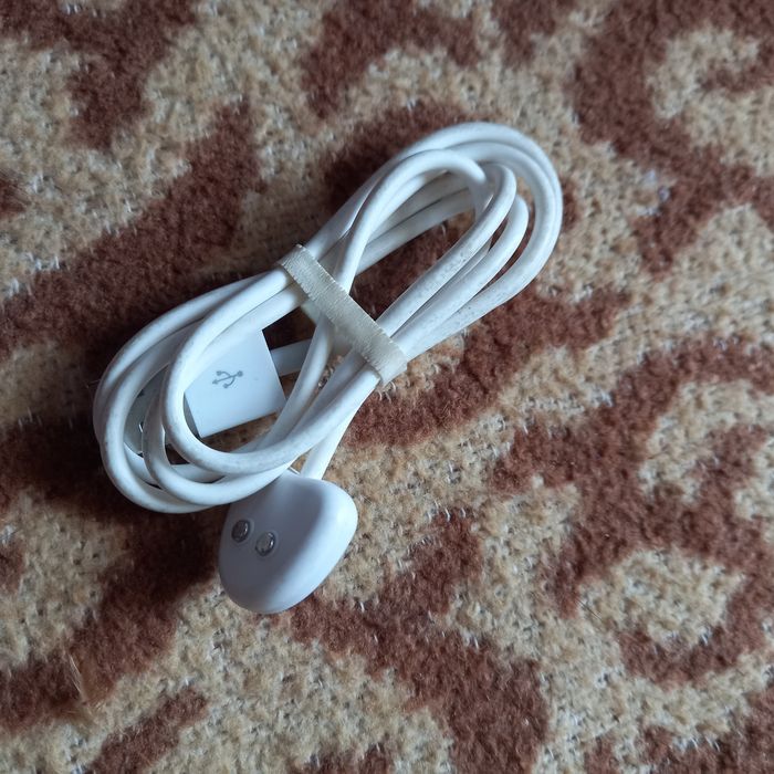 Зарядни за часовници