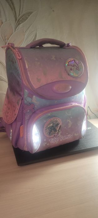 Школьный рюкзак для девочки