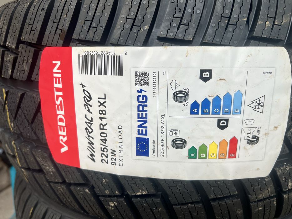 Чисто нови гуми VREDESTEIN 18 цола