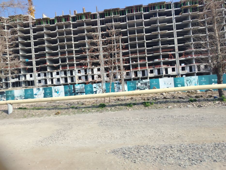 Xovli uy. 6 sot. Сергелий 5 бекатдан 15 км. Сурумда.