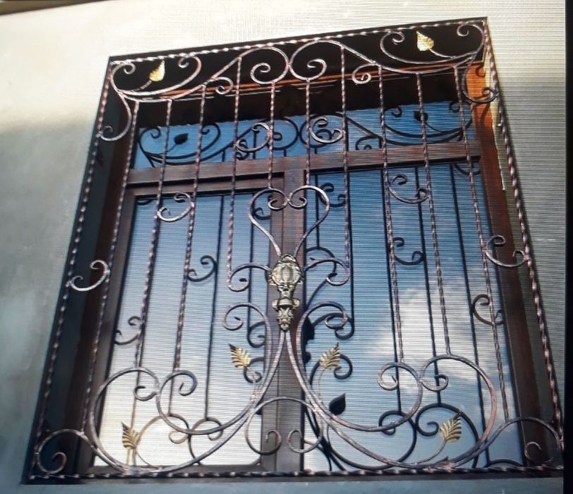 Temir Tapchan kravat Bisetka Skameka Kachella