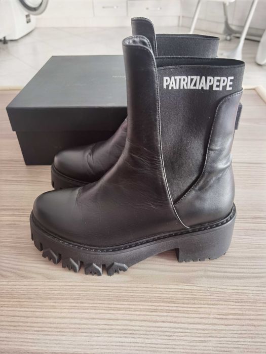 Боти Patrizia Pepe