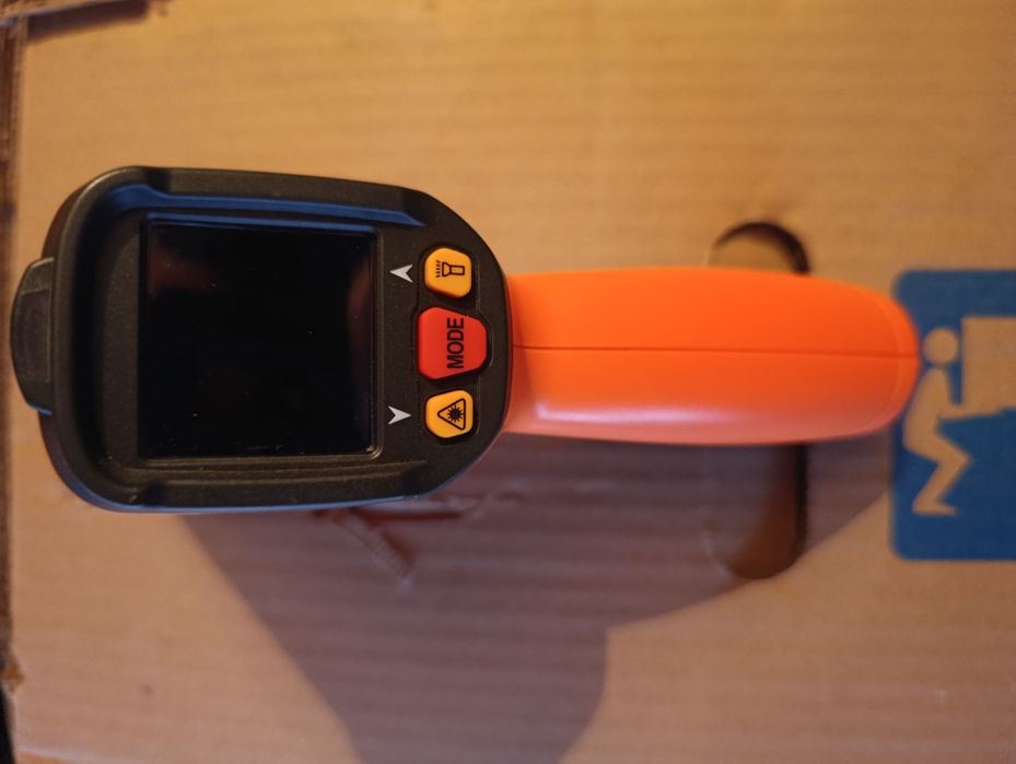 Лазерен термометър