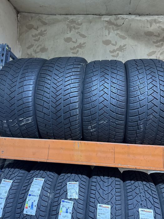 Set anvelope 315/40R21-275/45R21-Vedestein