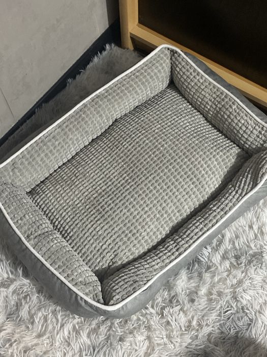 Лежанка для собак