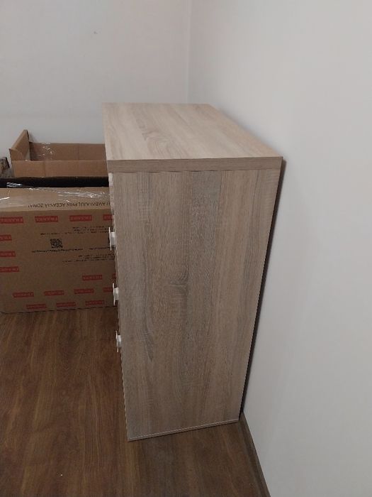 Vind comodă frumoasă