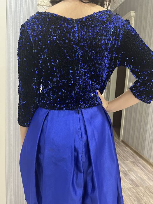 Нарядное платье