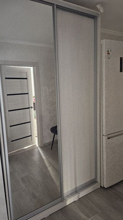 Продам шкаф-купе