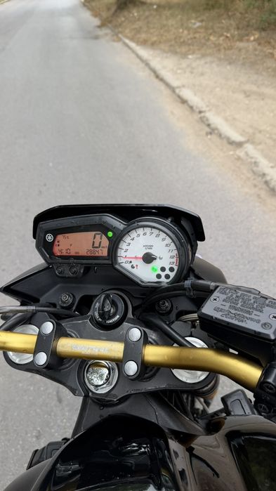 Yamaha FZ8 Akrapovic