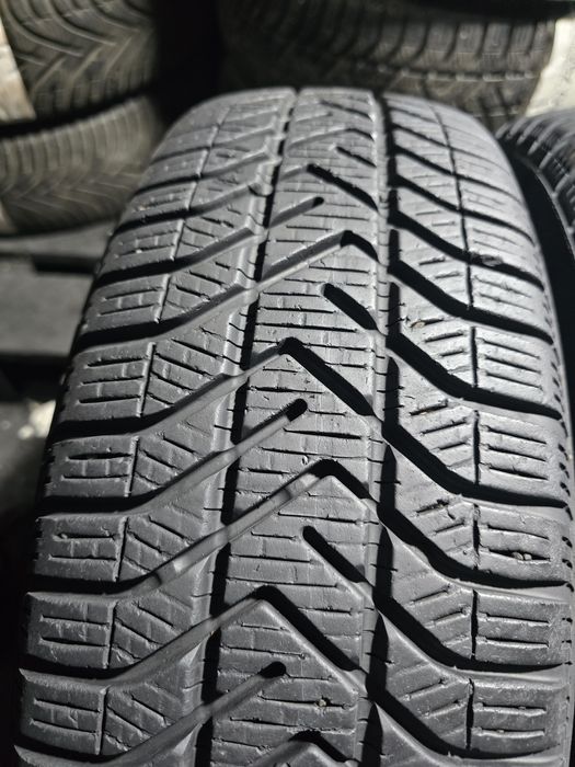 Anvelope 185/65 R15 PIRELLI de iarna