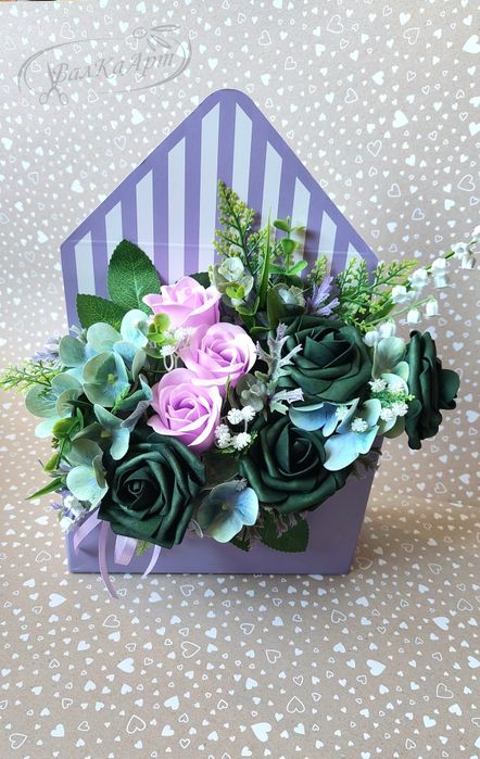 Екстравагантна аранжировка в кутия