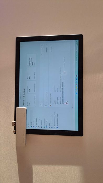 Microsoft Surface Pro 6 i7 / 16GB / 1TB