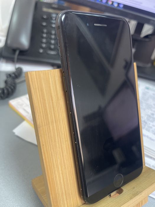 Продам Iphone 7 128 Gb