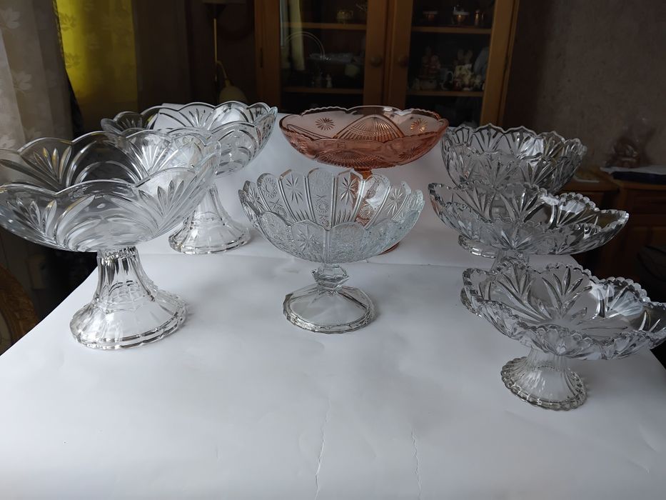 Кристални и стъклени вази и фруктиери