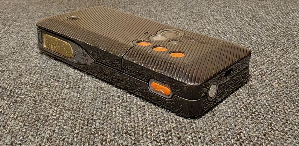 Telefon mobil Sony Ericsson V630i de colecție nu smartphone