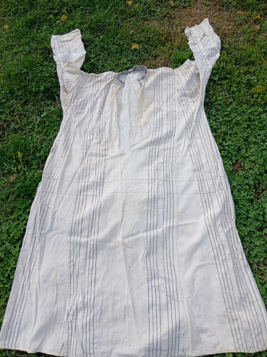 Стари престилки и ризи