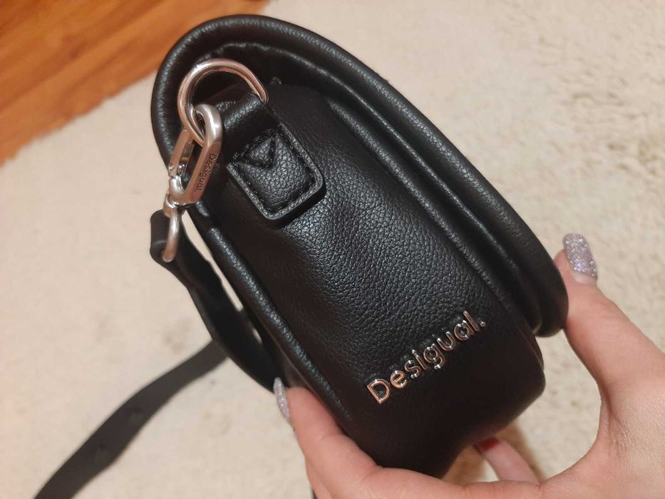 Нова чанта Desigual