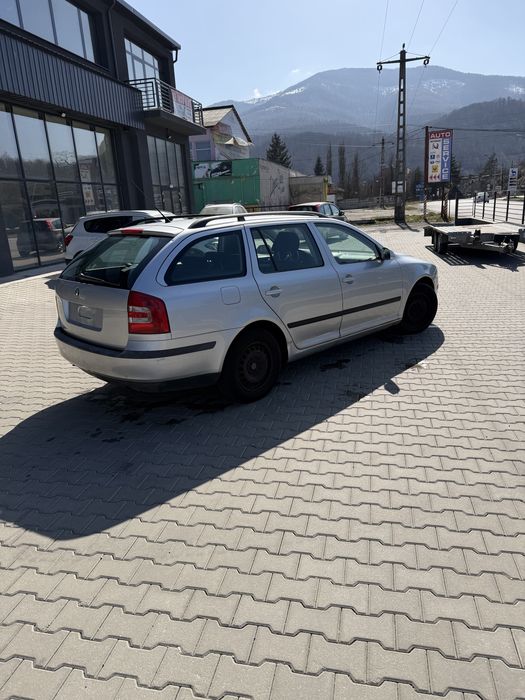 SKODA Octavia 2008 — imagine 3