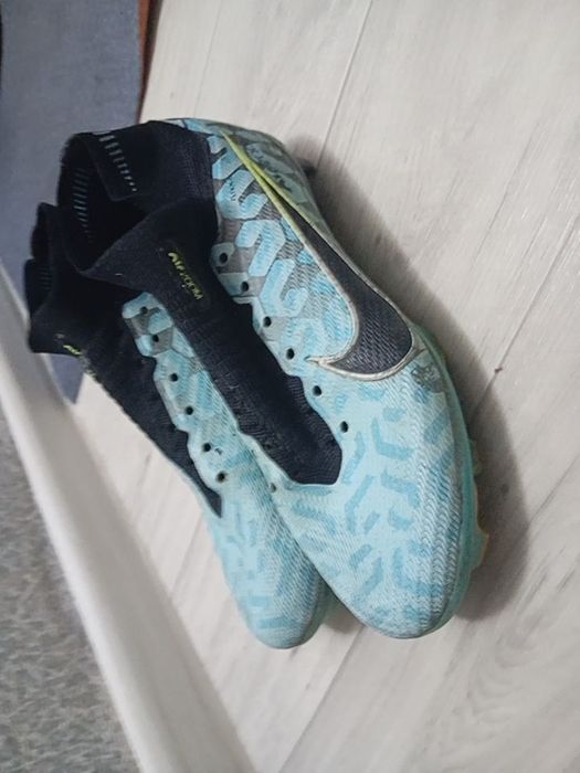 Сатылады8000тг Бутсы Балхаш қаласы