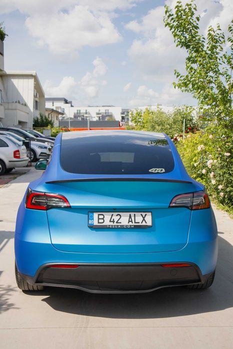 Tesla Model Y Performance MY 2024