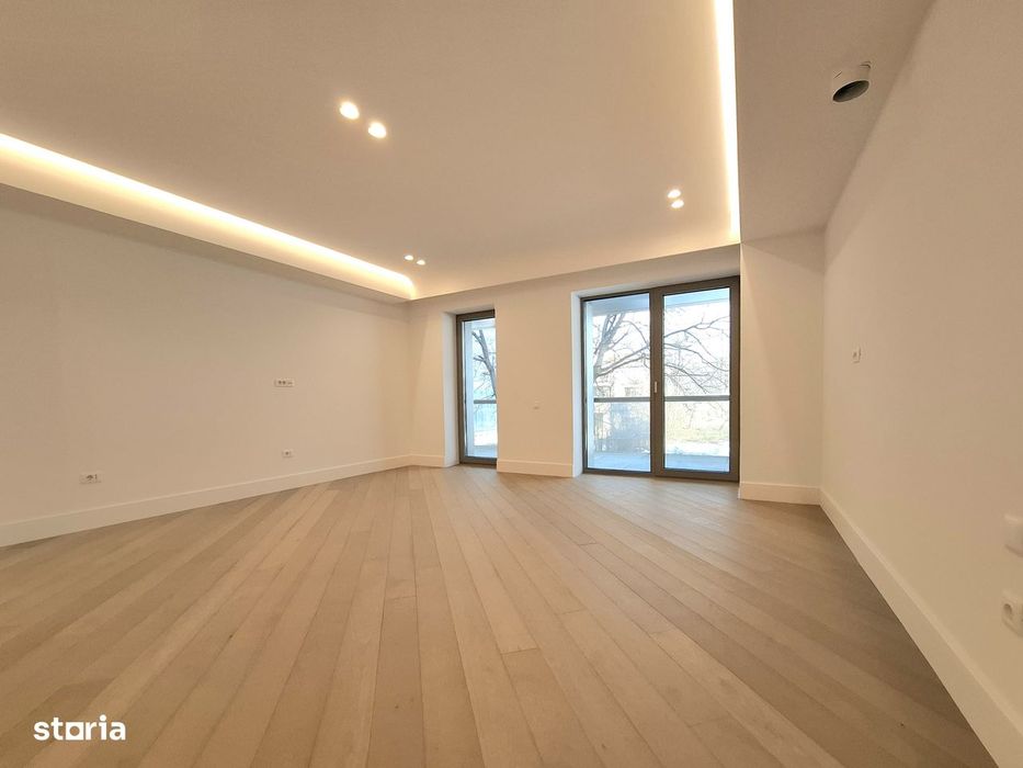 3 Camere | 103 MP | Terasa 13 MP | Cortina 126 | Erou Iancu Nicolae