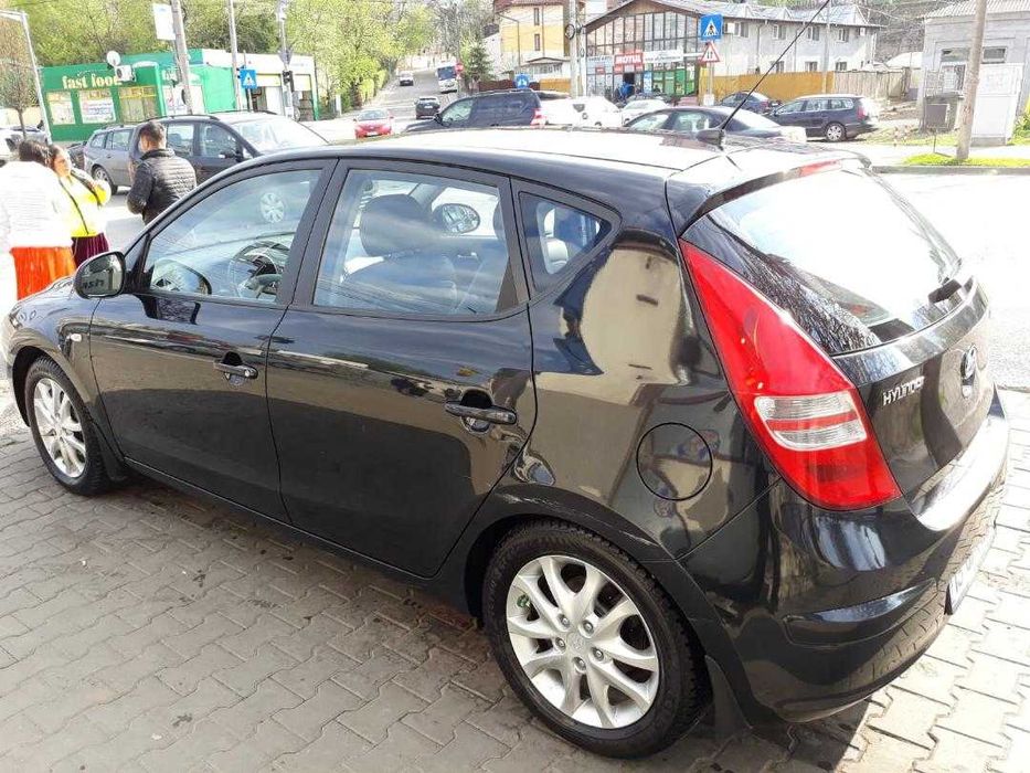HYUNDAI i30 2009 — imagine 3