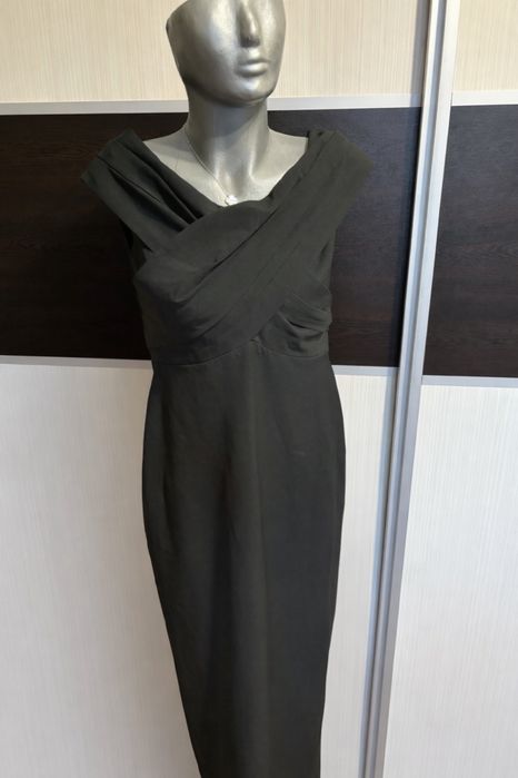 Официална рокля за повод