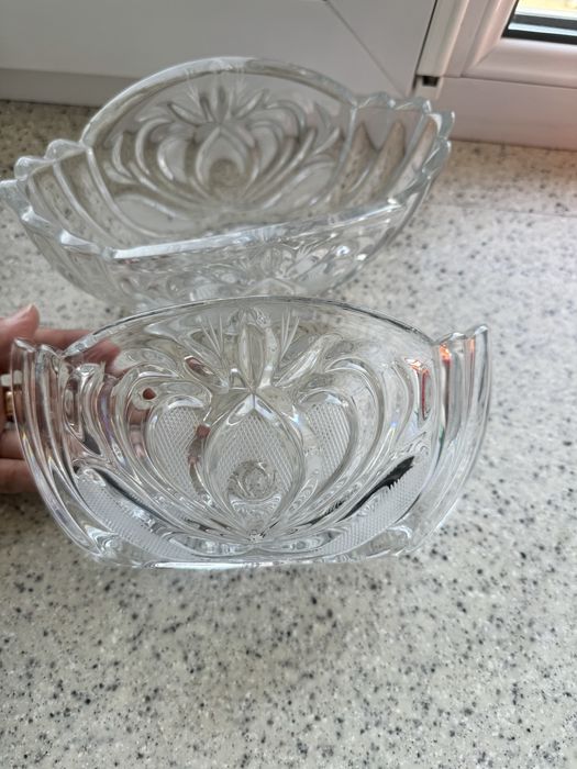 Продам хрустальную посуду  (ладия)