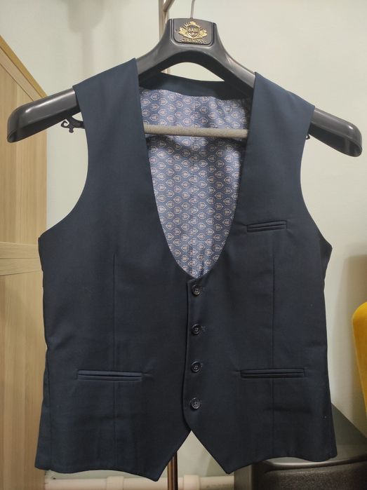 COSTUM pentru banchet