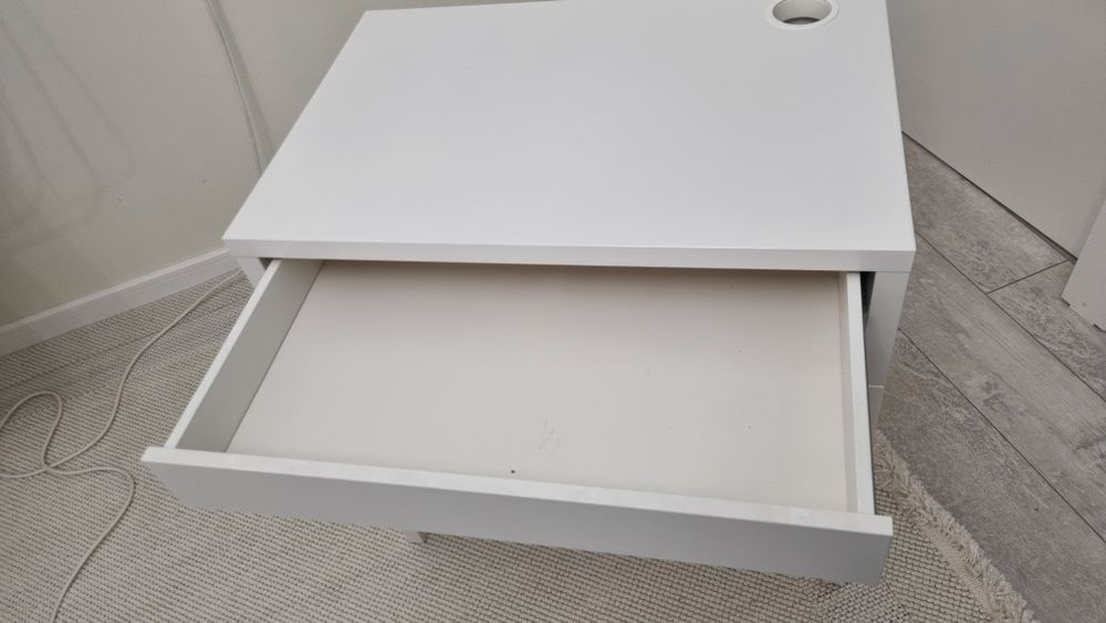 Стол письменный...