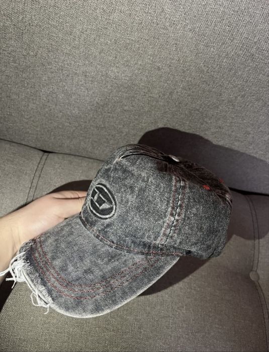 Vand 2 buc sapca Diesel Distressed noi