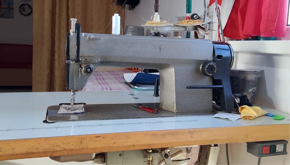 Промышленная швейная машина