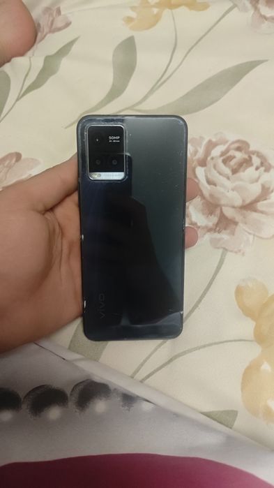Vivo y33s продам