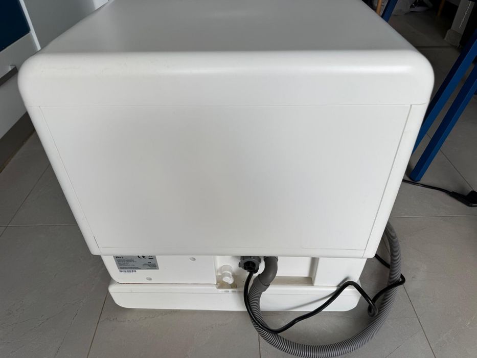 Masina de spalat vase compacta Turbionaire