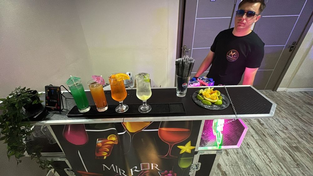 Cocktail Bar Mobil LED + TORT Shoturi GRATIS, București, 2 tipuri de baruri la alegere, Frappe, cele mai bune Cocktailuri și shoturi nelimitate