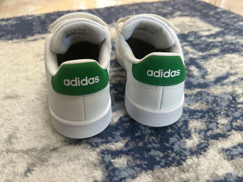 Детски маратонки Adidas (Адидас)