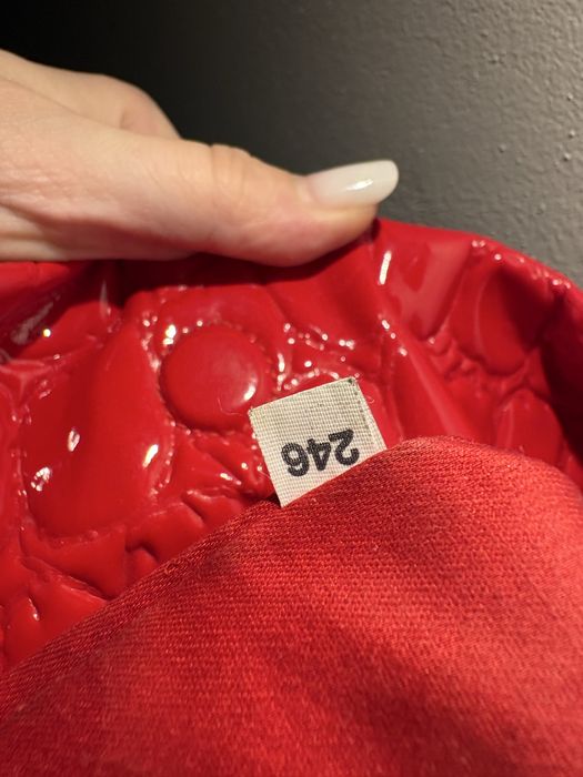 Geantă Miu Miu originală, piele lăcuită, stare impecabilă