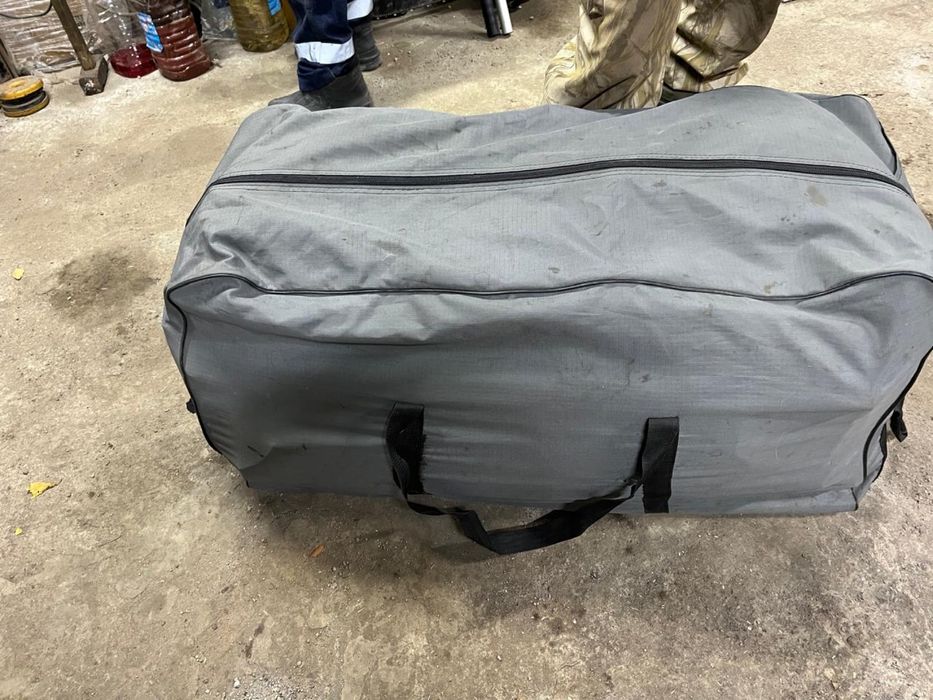 Продам лодку калибри 3,00м