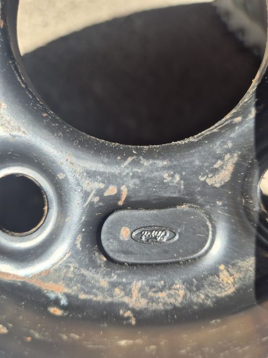 Резервна гума за Ford