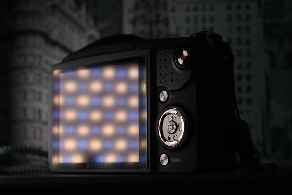 Фотоапарат Olympus STYLUS SZ-17