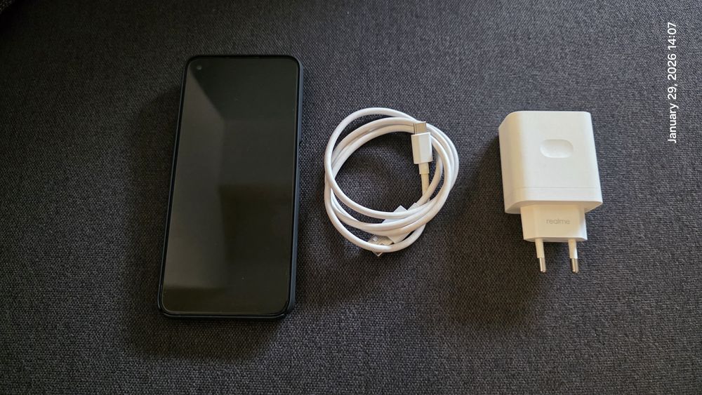 Realme 9 Pro 5G, 8GB RAM, 128GB, ecran 6.6 inch 120 Hz, impecabil.